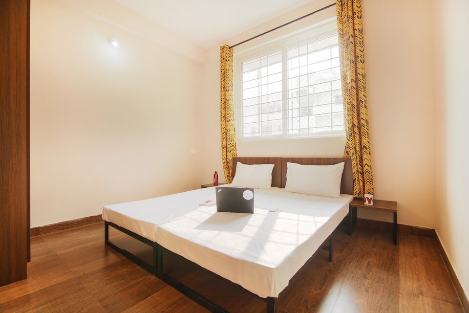 OYO LIFE BLR1243 World Trade Center Mathikere, Hebbal Bangalore, Bangalore