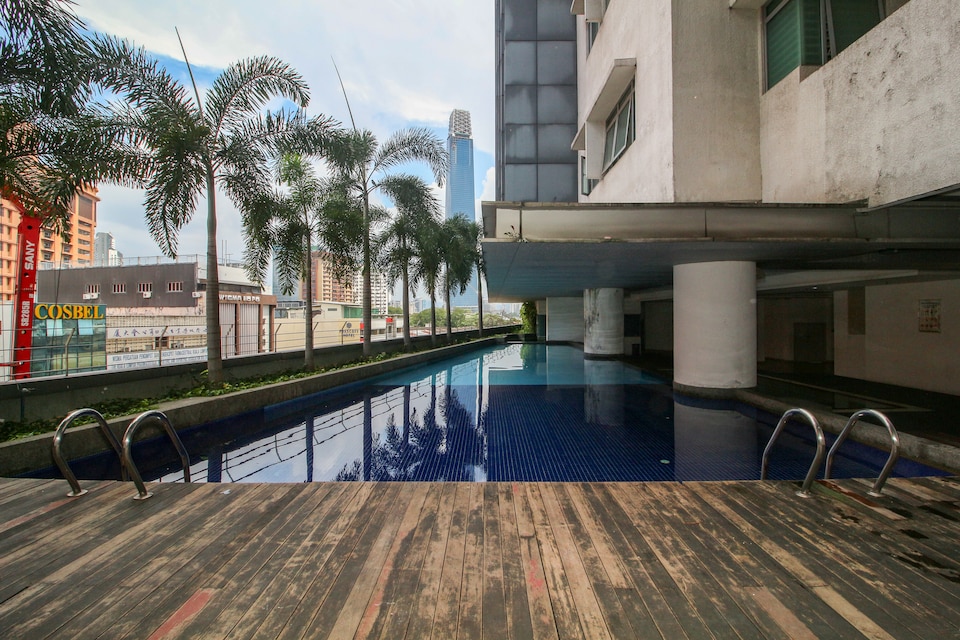 OYO Home 572 Classy 2BR Taragon Puteri, Pudu, Kuala Lumpur