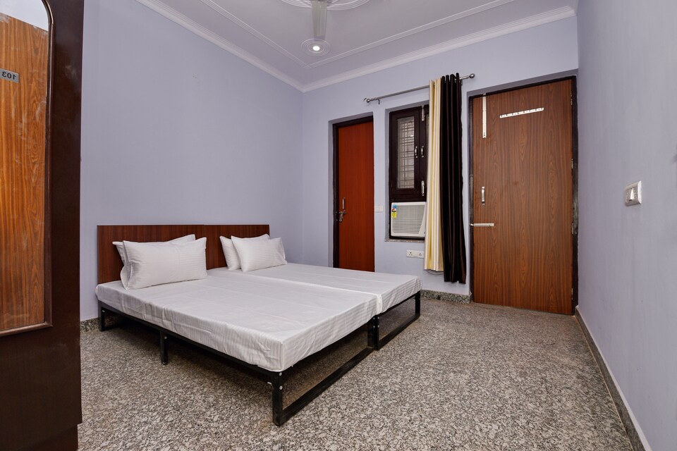 OYO LIFE GRG1178 Sector 39, DLF 4 Gurgaon, Gurgaon
