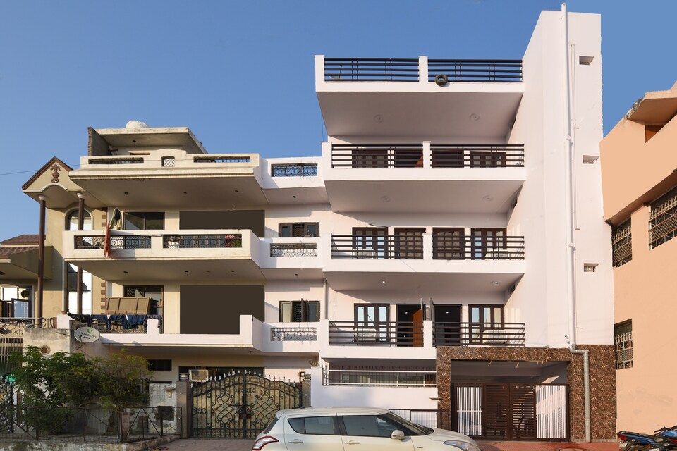 OYO LIFE GRG1178 Sector 39, DLF 4 Gurgaon, Gurgaon