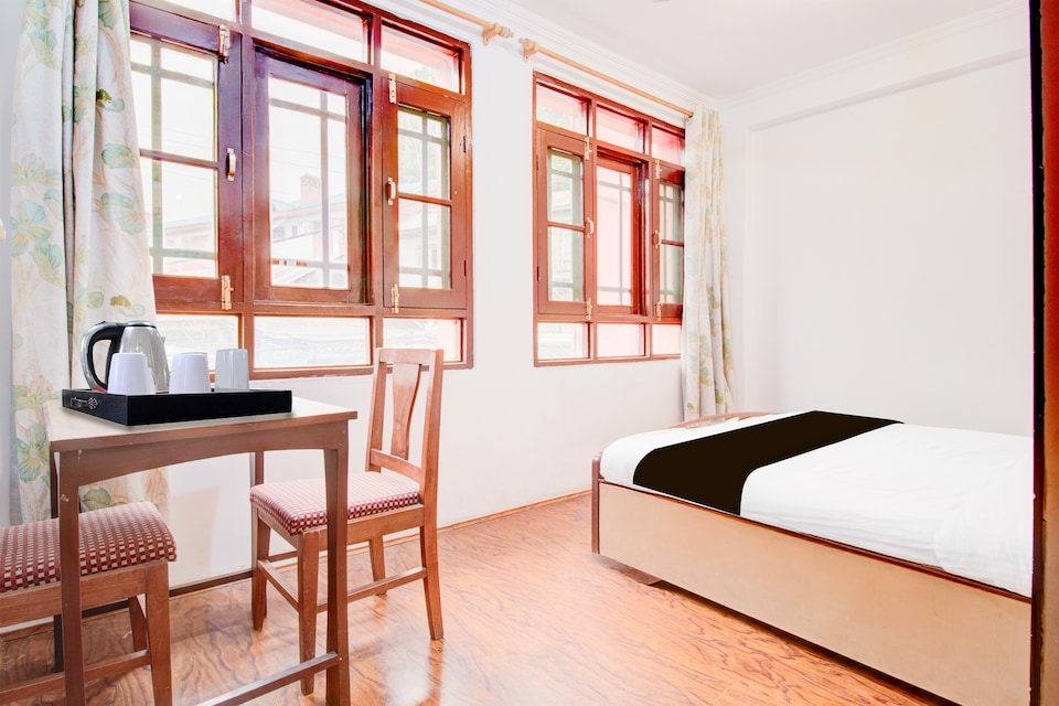 Hotel O Hari Singh High Street Formerly City Star, Lal Chowk Srinagar, Srinagar