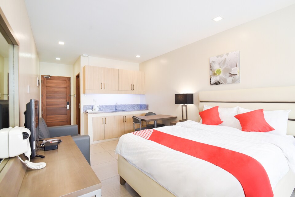 OYO 118 Hotel Merlo, San Antonio Manila, Manila