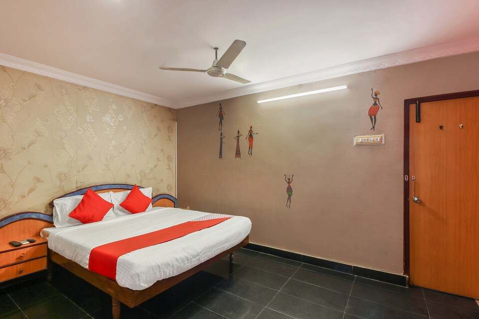 OYO 26562 Dazzle Stays, Begumpet-II, Hyderabad