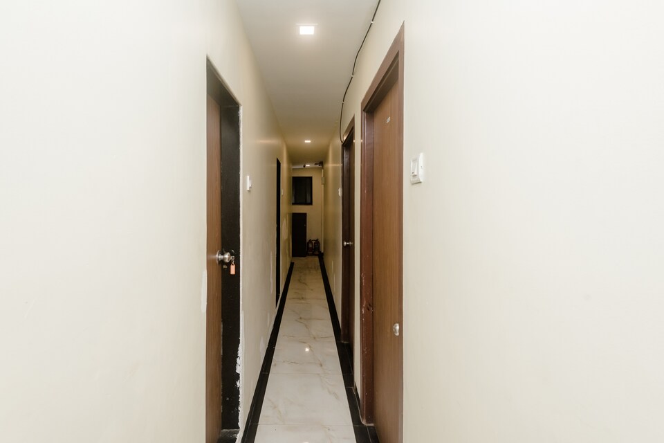 Live on MUM1808, Mumbai Sion-Kurla-Ghatkopar, Mumbai