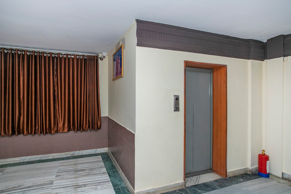 OYO Flagship 26565 Puttana Chetty Townhall, Banashankari Bangalore, Bangalore