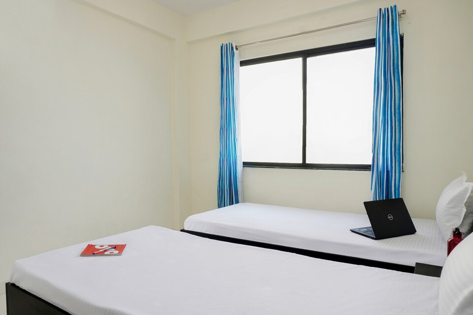 OYO LIFE PUN521 Manjri, Hadapsar Pune, Pune