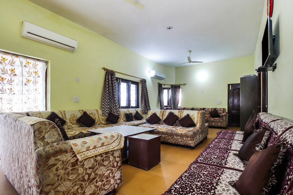 OYO Home 26576 Premium Studio, Rajpur Road Dehradun, Dehradun