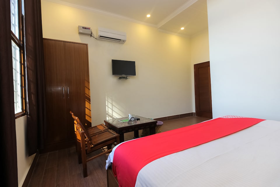 OYO 26596 Hotel Ambika, Palampur, Palampur