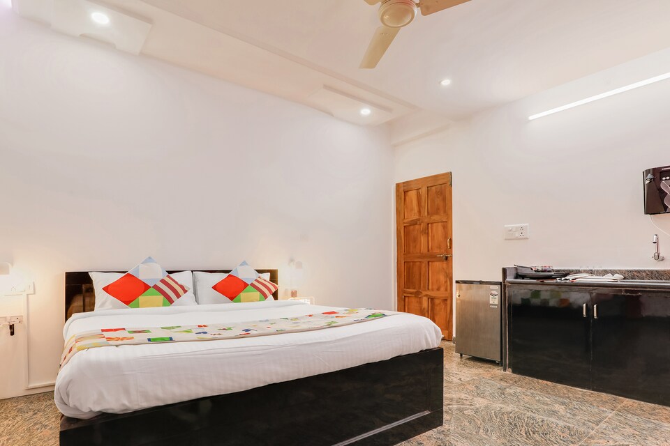 OYO Home 26604 Alluring Studios Nerul, Candolim Goa, Goa
