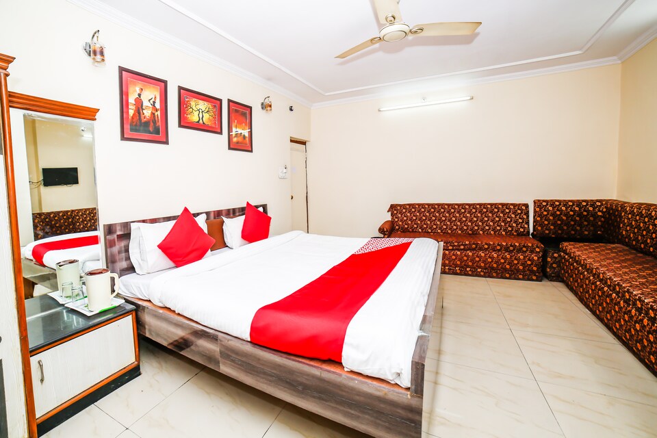 OYO 26619 S R Inn, Gwalior, Gwalior