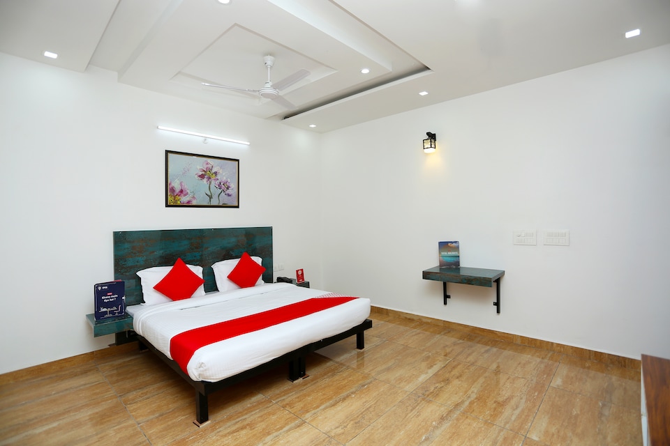 OYO Bleu Ville Prime, Faridabad, Faridabad