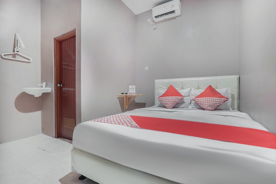OYO 286 Haji Saaba 20 Syariah, Kembangan, Jakarta
