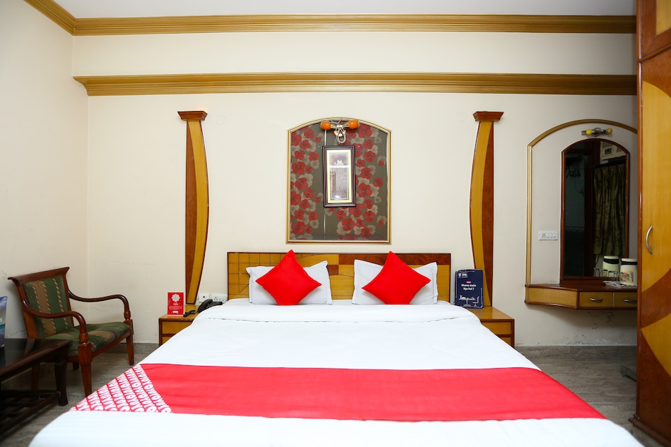 OYO 26647 Minar Hotel, Aligarh, Aligarh