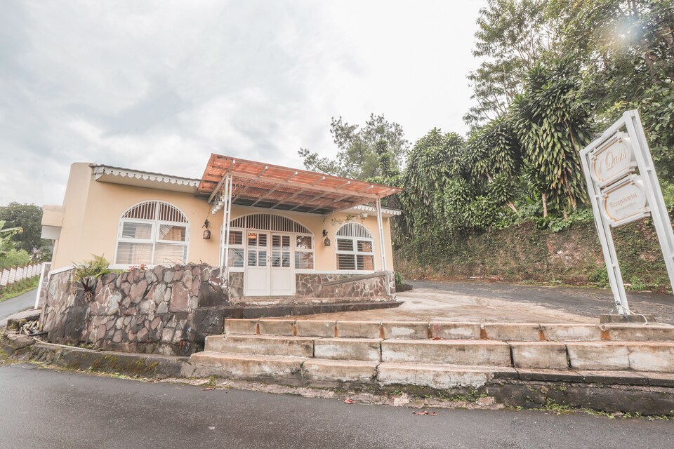 OYO 292 D'oasis Mountain Resort, Bogor Puncak, Kabupaten Bogor