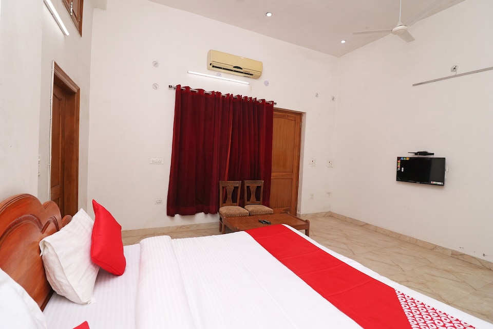 OYO Hotel Gold Inn, Faridabad, Faridabad
