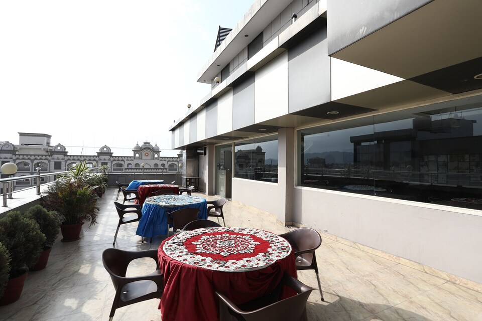Collection O 3269 Hotel Jagat Inn, Ranipur Haridwar, Haridwar