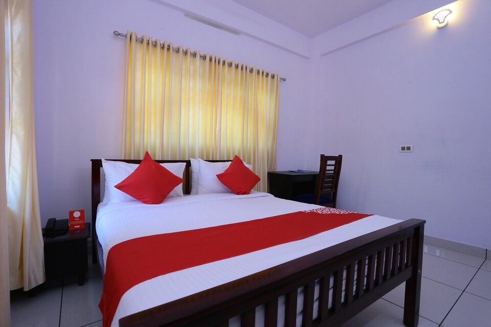 OYO 26697 United Residency, Technopark Trivandrum-II, Trivandrum