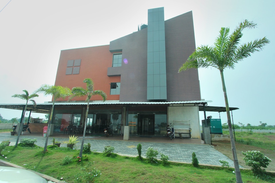 OYO 26739 Arasu Regency, Outskirts Trichy, Trichy
