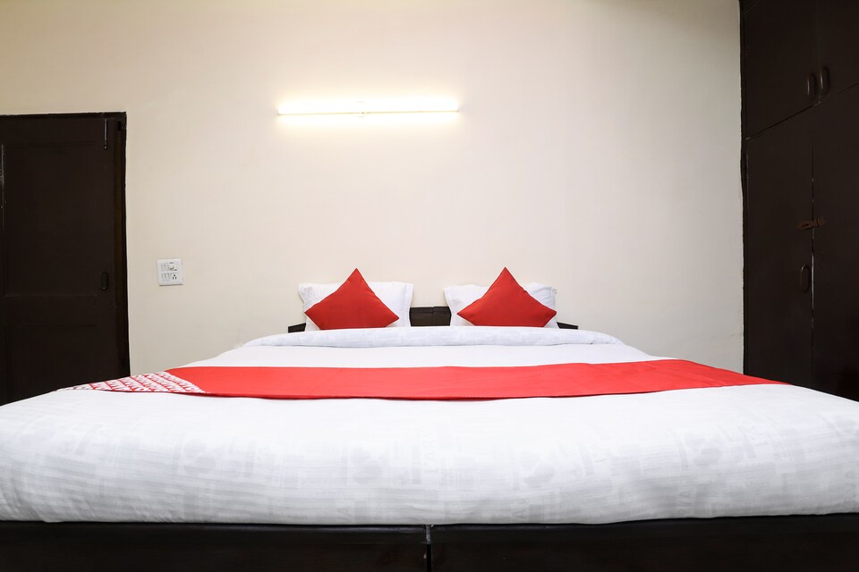 OYO 26753 Sona guest house , Noida City, Noida