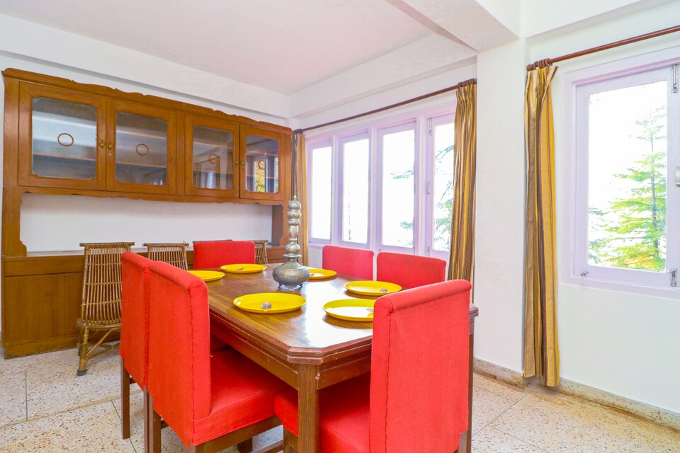 OYO Home 26756 Cosy 3BHK, The Mall Road-Shimla, Shimla