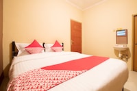 Hotel O near Summarecon Mall Serpong formerly Gemilang Guesthouse