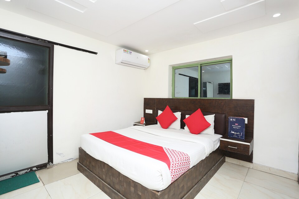 Prop Live in New code - AGR633, Shilpgram, Agra