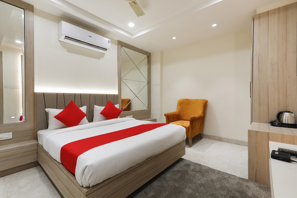 OYO 26783 Hotel Avantika, Hamidia Road Bhopal, Bhopal