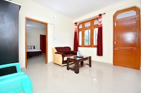 OYO Home 26786 Enticing Studio Stay Garkhal