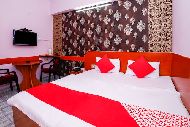 OYO Hotel Tourist