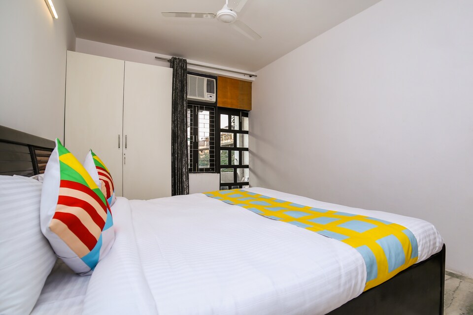 OYO Home 26827 Elegant 2BHK, Lajpat Nagar Delhi, Delhi