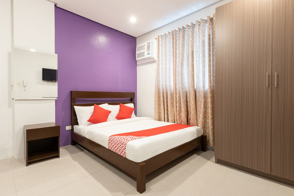 OYO 121 Nakpil Hotel, Malate Manila, Manila