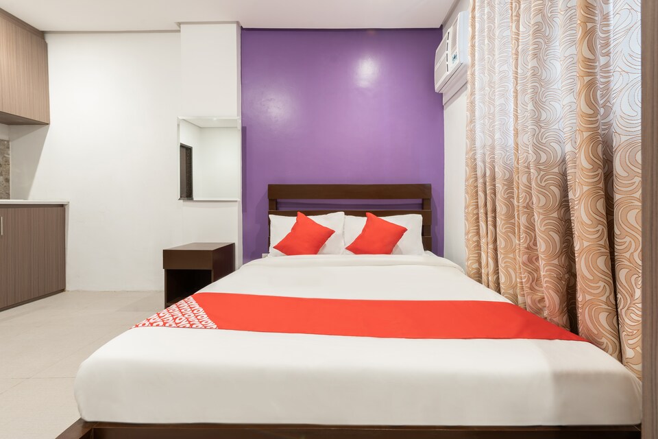 OYO 121 Nakpil Hotel, Malate Manila, Manila