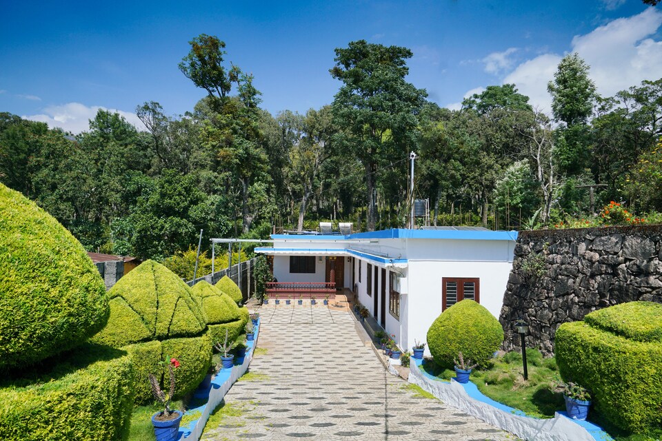 OYO Home 26846 Elegant 2BHK, Chinakkanal Munnar, Munnar