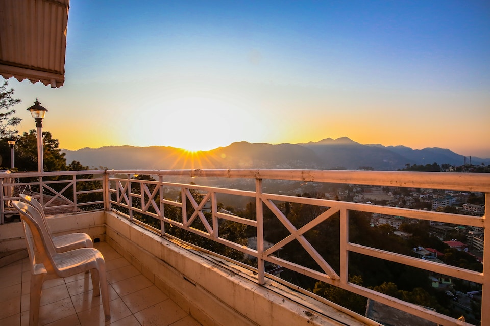 OYO Home 26847 Whistling Pine 2 BHK, Solan, Solan