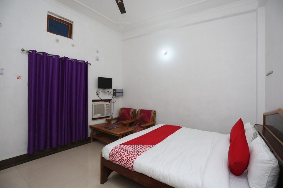 OYO 26852 Hanumant Palace, Ayodhya, Ayodhya