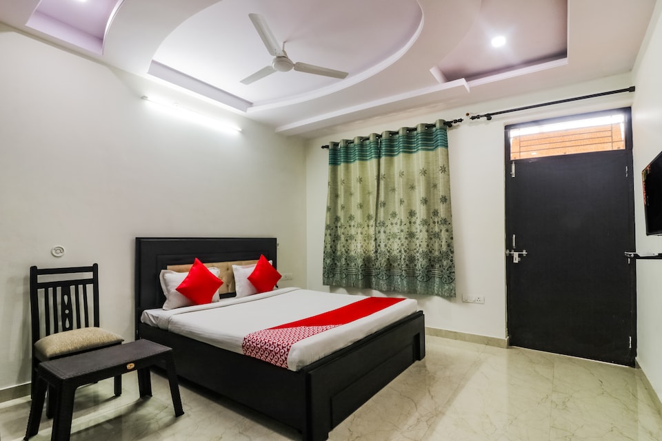 OYO 26863 Raj Villa, Jaipur Airport, Jaipur