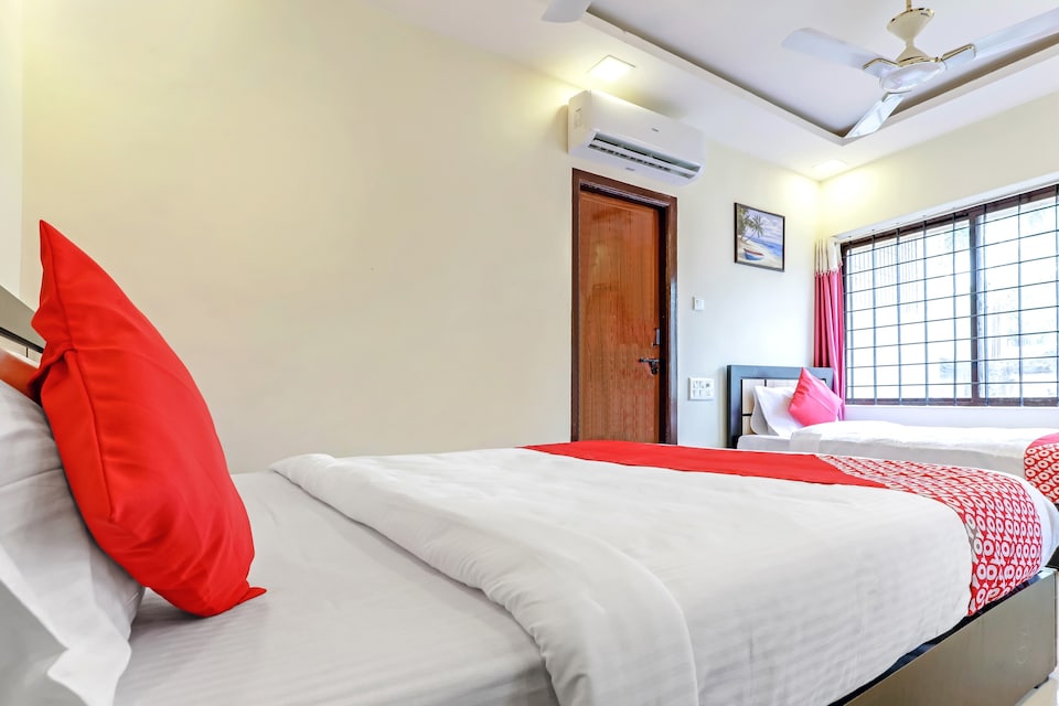 OYO Flagship 26872 Hotel Hindustan, Bendoorwell Mangalore, Mangalore