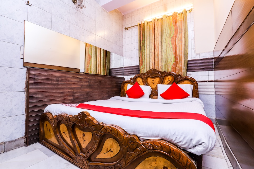 Live as DEL2499, Karol Bagh Delhi, Delhi