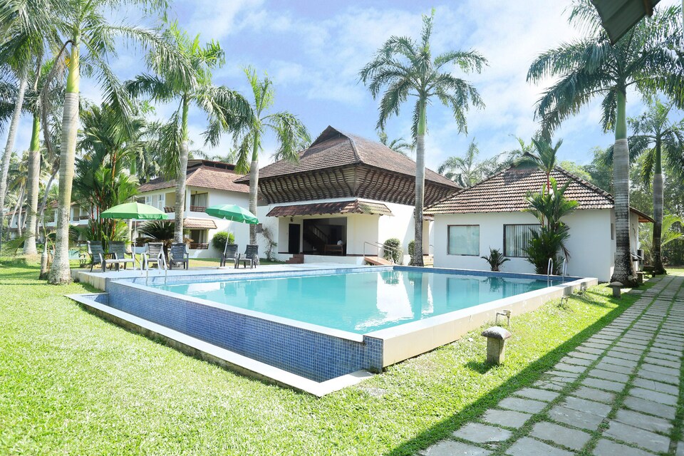OYO 26874 Manor Backwater Resort, Kumarakom, Kumarakom