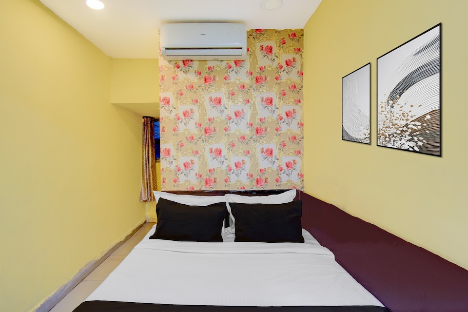 Hotel O Gandhi Hospital Metro Station Kolkata Formerly Vasundhara Guest House, Secunderabad Railway Station-II, Hyderabad