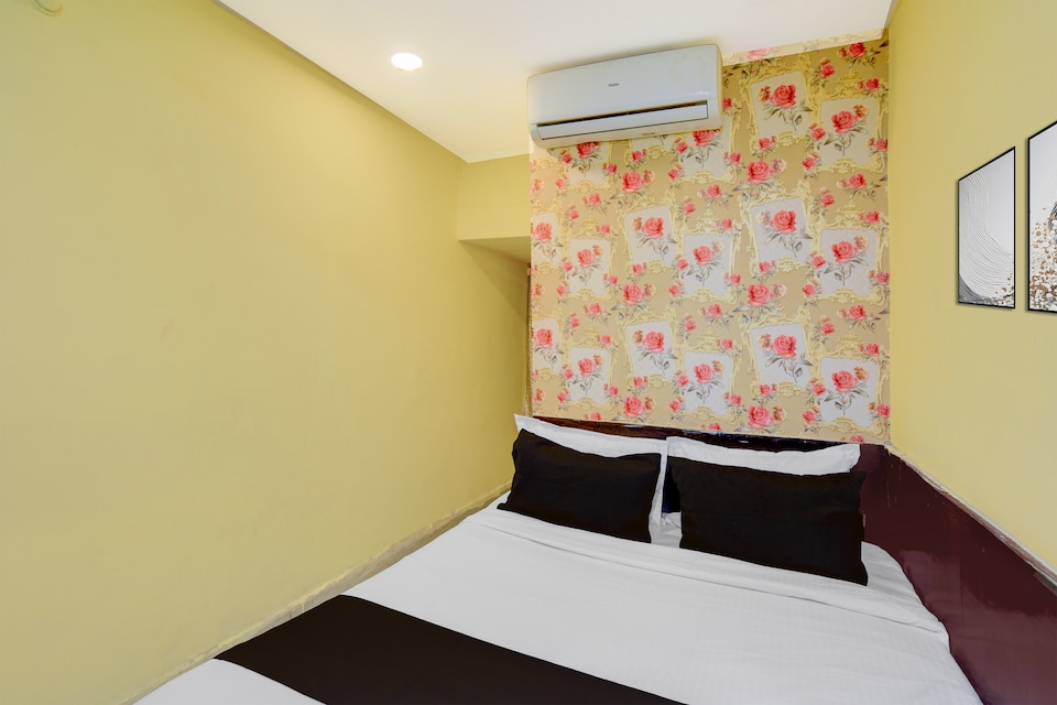 Hotel O Gandhi Hospital Metro Station Kolkata Formerly Vasundhara Guest House, Secunderabad Railway Station-II, Hyderabad