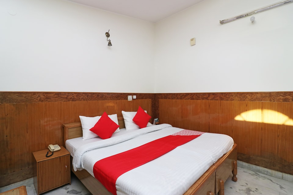 SPOT ON Hotel Gaurav Palace, Tehri, Tehri