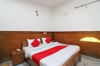 SPOT ON Hotel Gaurav Palace