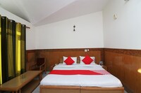 SPOT ON Hotel Gaurav Palace