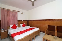 SPOT ON Hotel Gaurav Palace