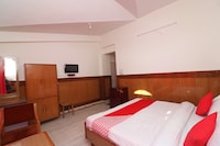 SPOT ON Hotel Gaurav Palace