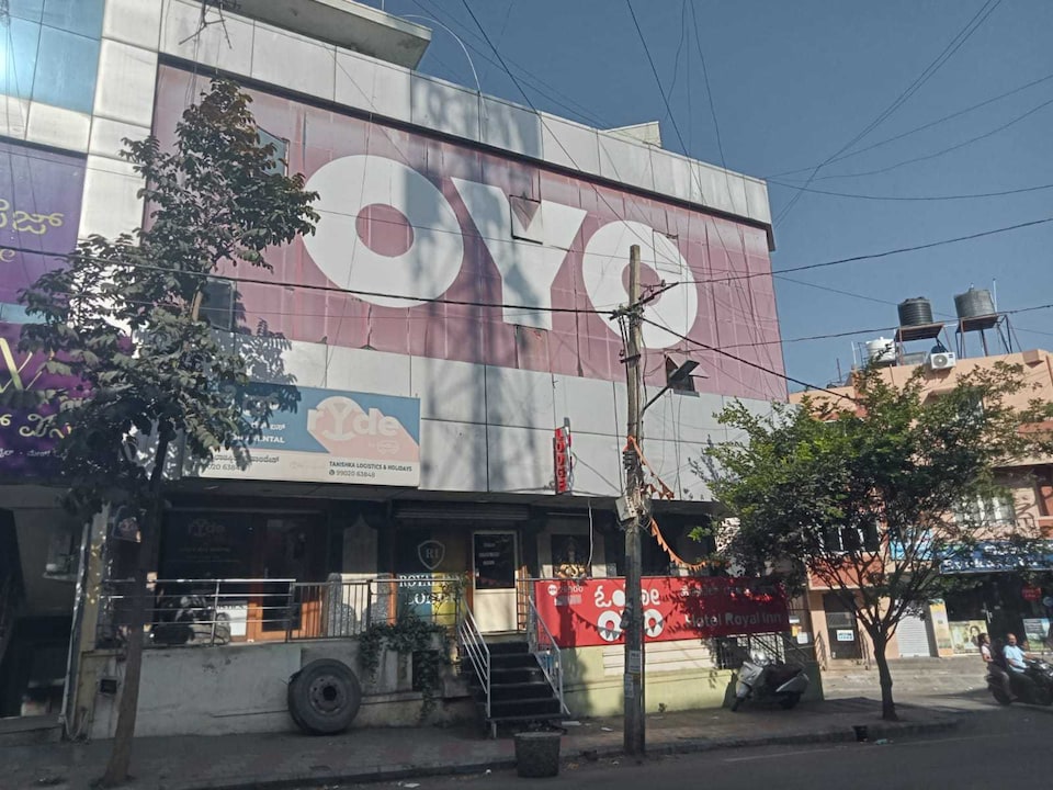 Hotel O Royal Inn, Rajajinagar Bangalore, Bangalore