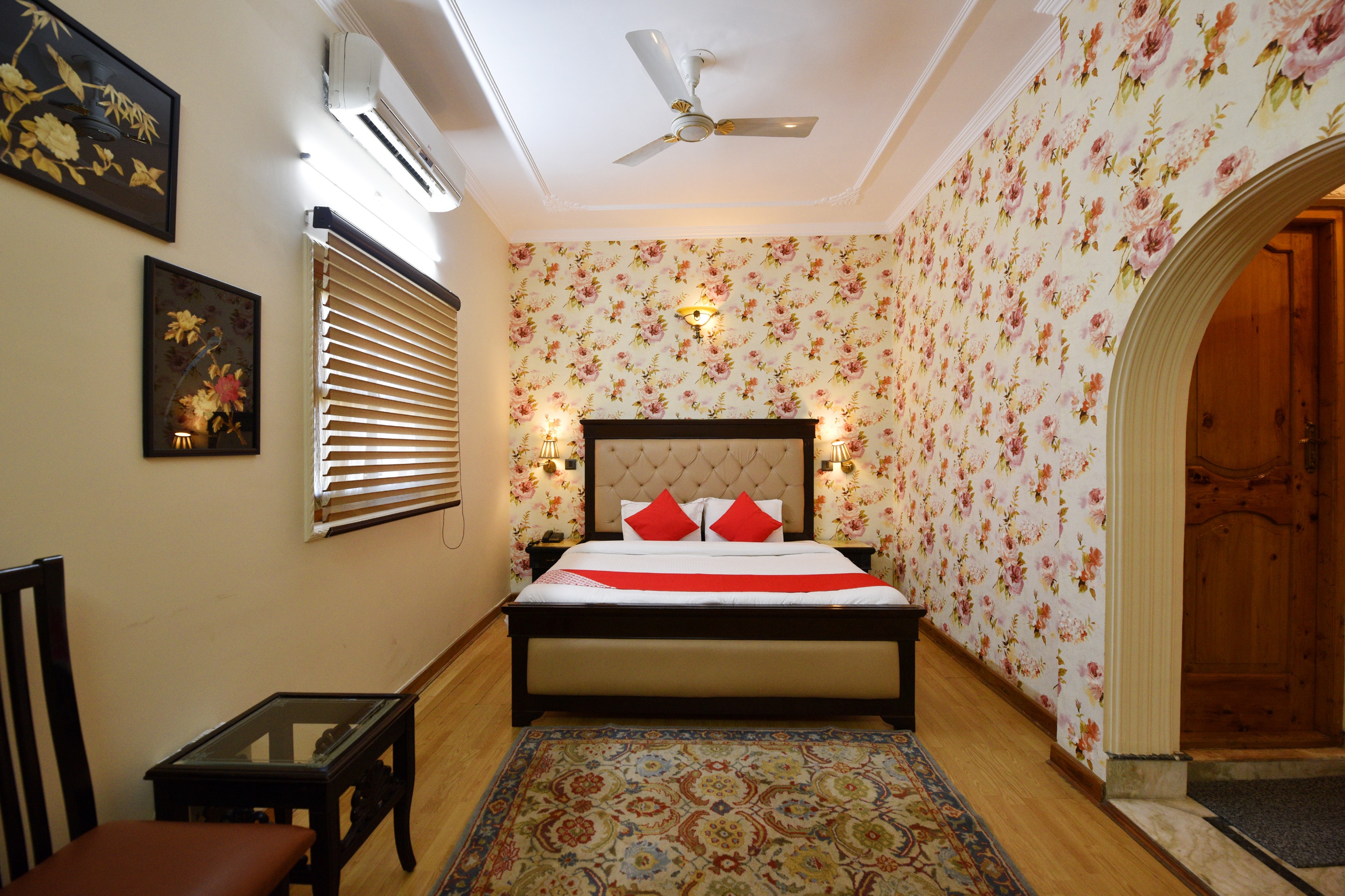 OYO Winsum Hill, Premium Solan, Book @ ₹410 - OYO