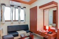 OYO Hotel Landmark Continental