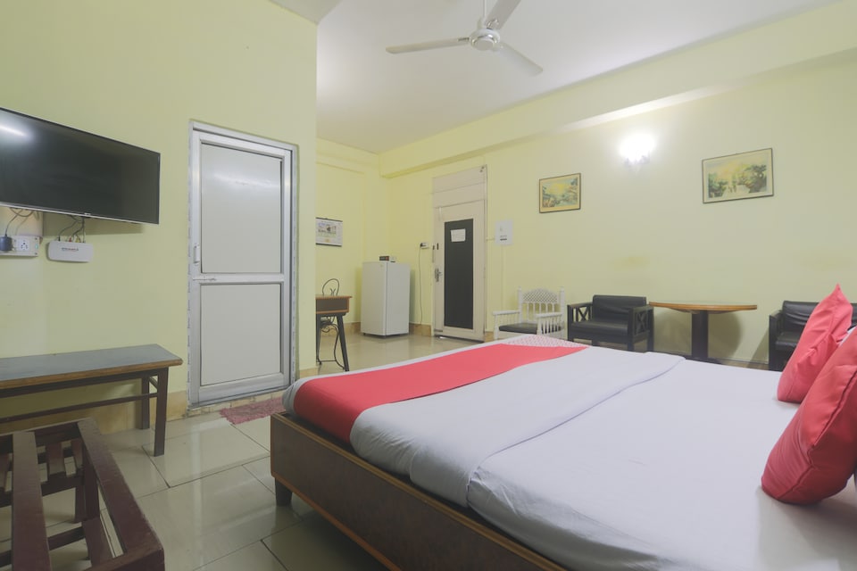 OYO 26926 Hotel Paradise, Jorhat, Jorhat